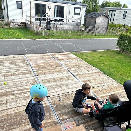 Phitina'S Tiny House Jabbeke - Oostende - Brugge المظهر الخارجي الصورة